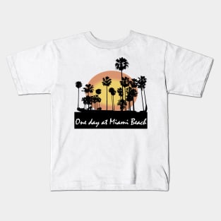 Miami beach Kids T-Shirt